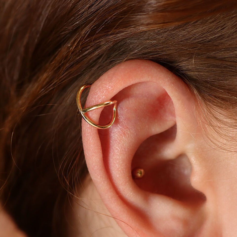 Золотые серьги-хрящи "X"