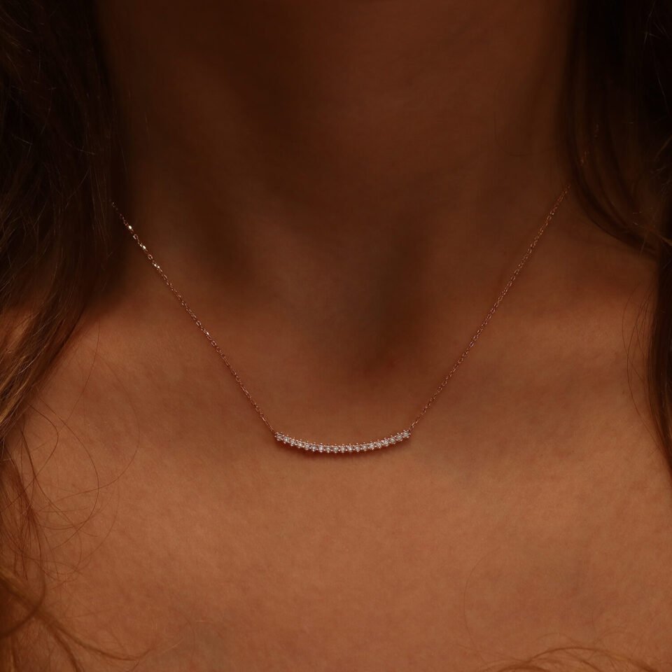 Złoty łańcuszek z zawieszką "Zirconia smile" na szyję