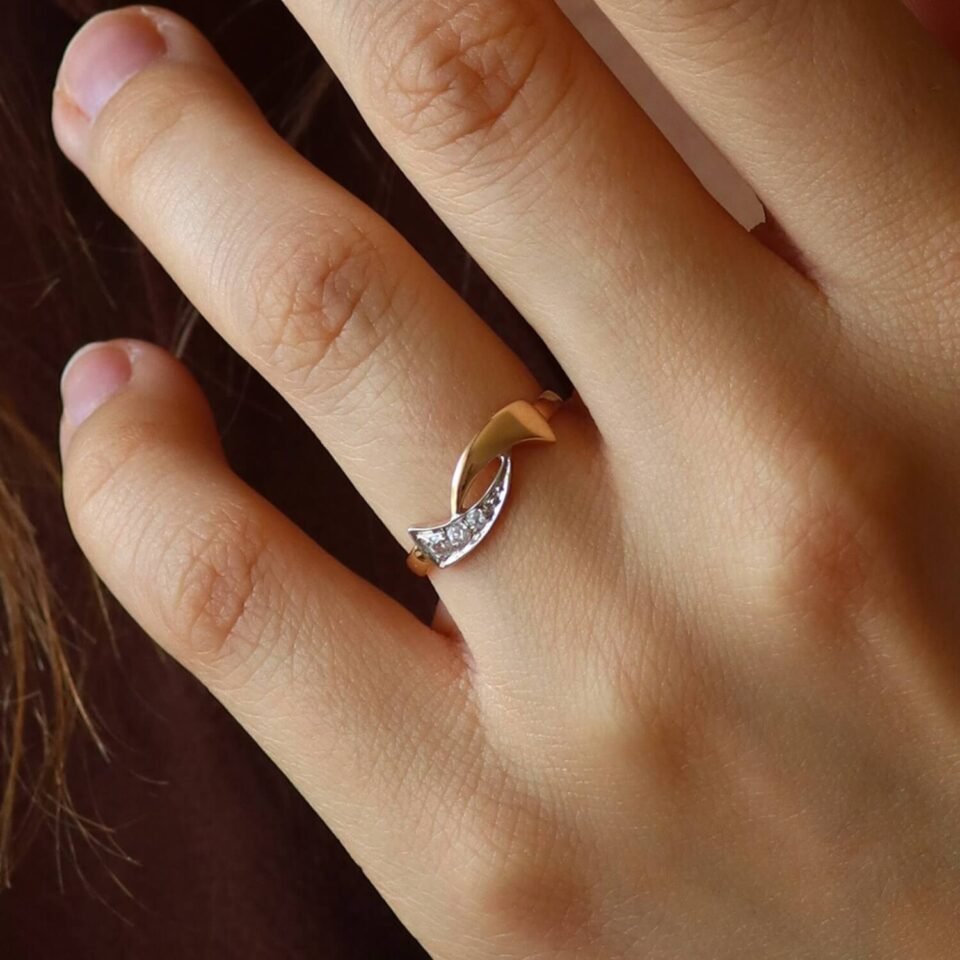 Kuldne sõrmus (suurus 17)