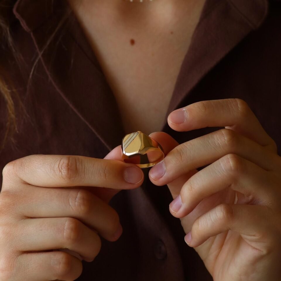 Meeste kuldne sõrmus (suurus 24)