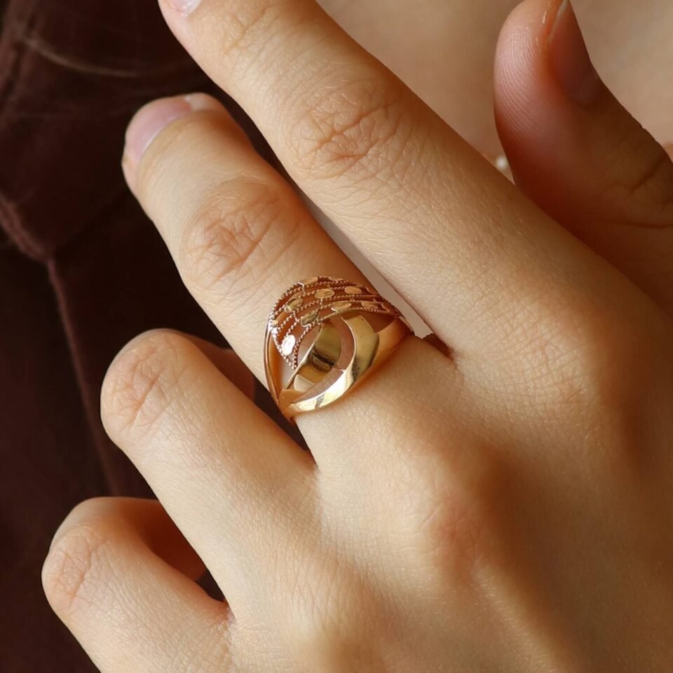 Kuldne sõrmus (suurus 17,5)