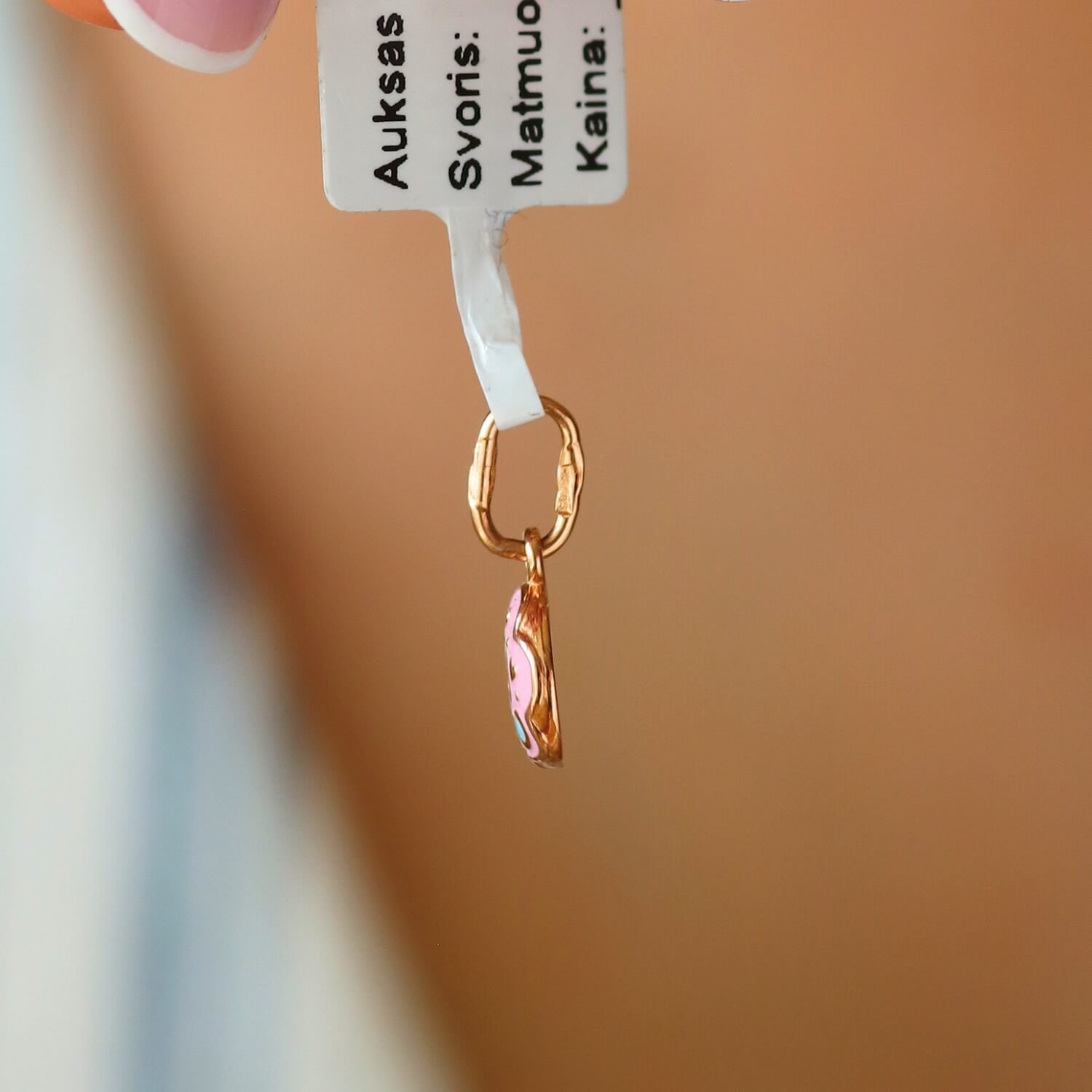 Gold pendant "Donut"