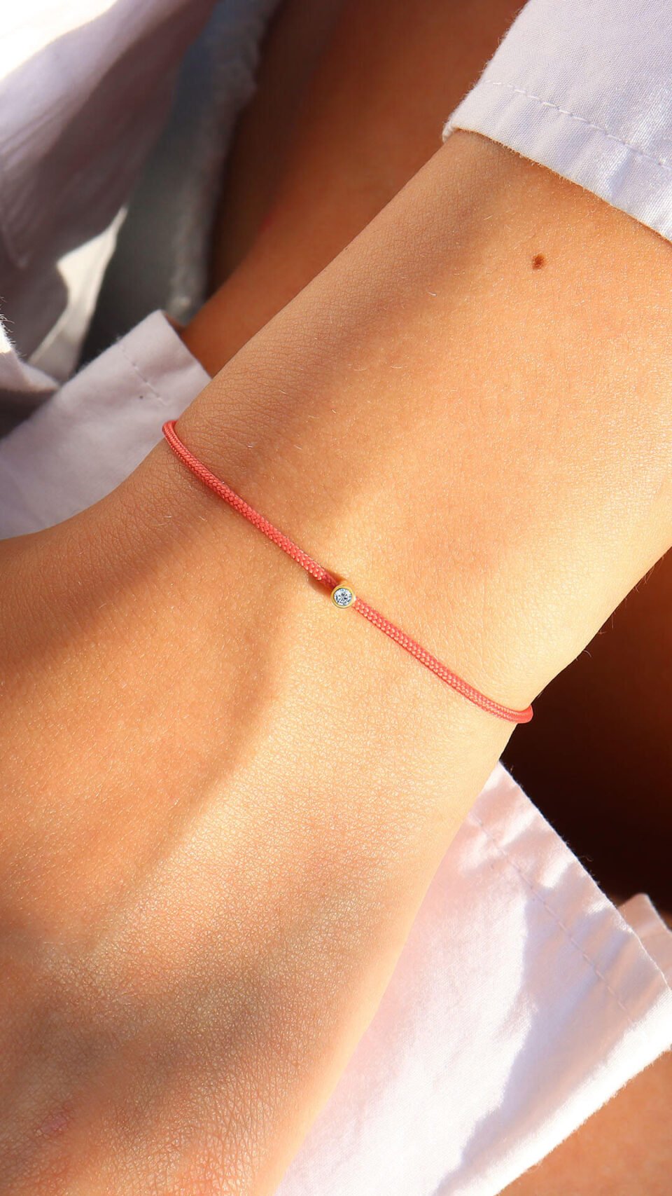 sarkana diega aproce