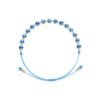Bransoletka z niebieskiej nici ze złotymi koralikami